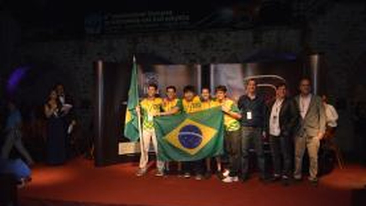 Brasil conquista medalha inédita em olimpíada internacional de astronomia