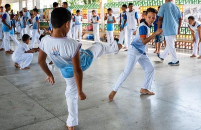 Educação em tempo integral cresce quase 600% em Maceió e beneficia cerca de 11 mil alunos em 2025