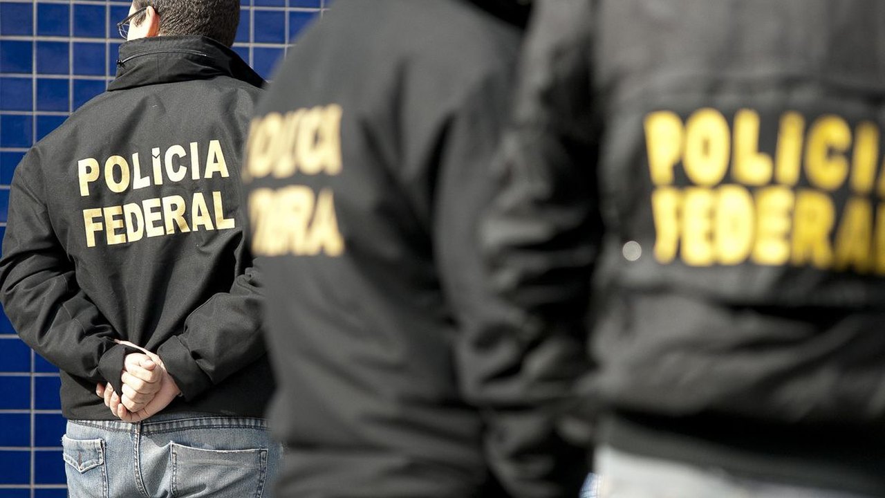 PF faz operação contra vazamento de provas do Enem