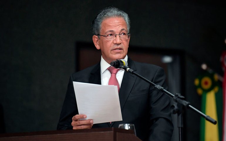 Após barrar 35 precatórios de R$ 3,5 bi, corregedor ordena pente-fino em todos os TRFs