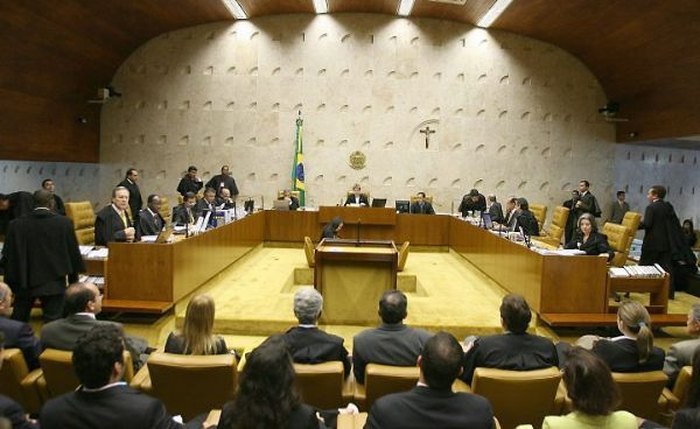 STF define se haverá novo julgamento no mensalão STF define se haverá novo julgamento no mensalão