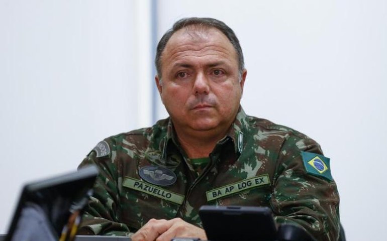 Pazuello diz que 100 mil mortes &#8216;não é só um número&#8217; e fala em apoio a isolamento