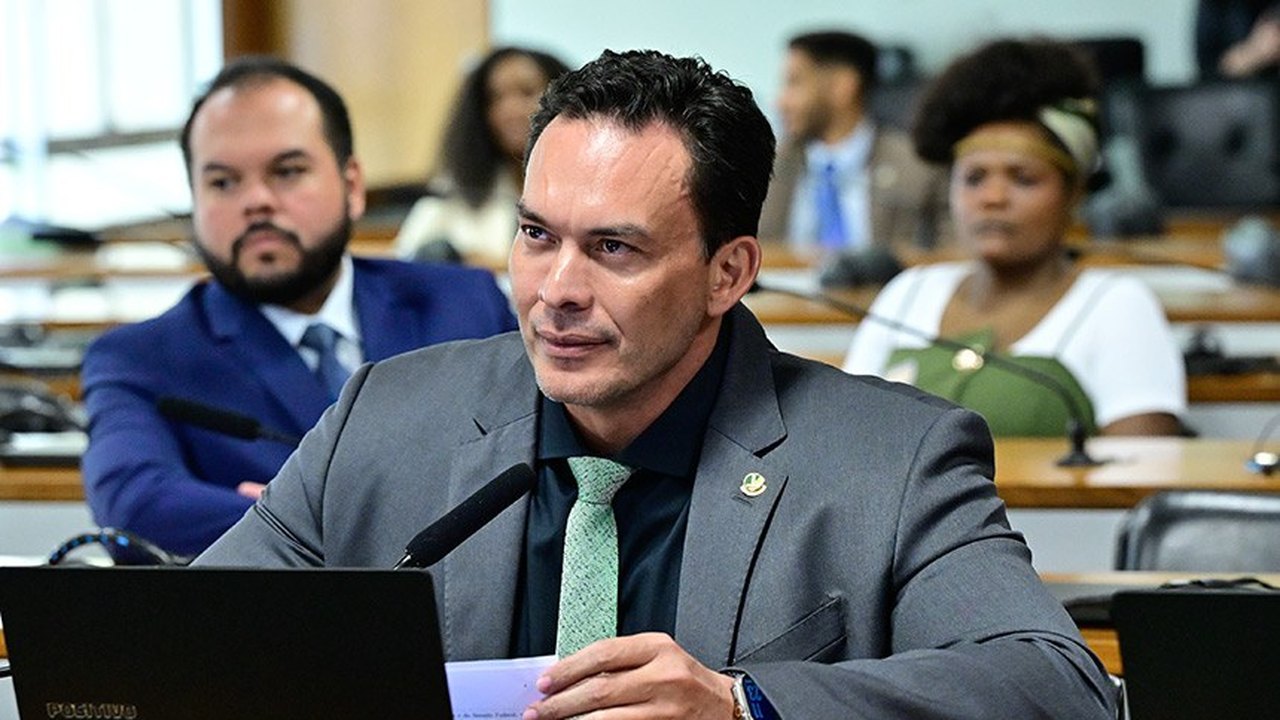 Styvenson questiona eficácia do Desenrola 2.0 no combate ao endividamento