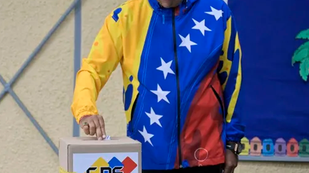 Eleições regionais na Venezuela: oposição convoca boicote enquanto governo intensifica campanha