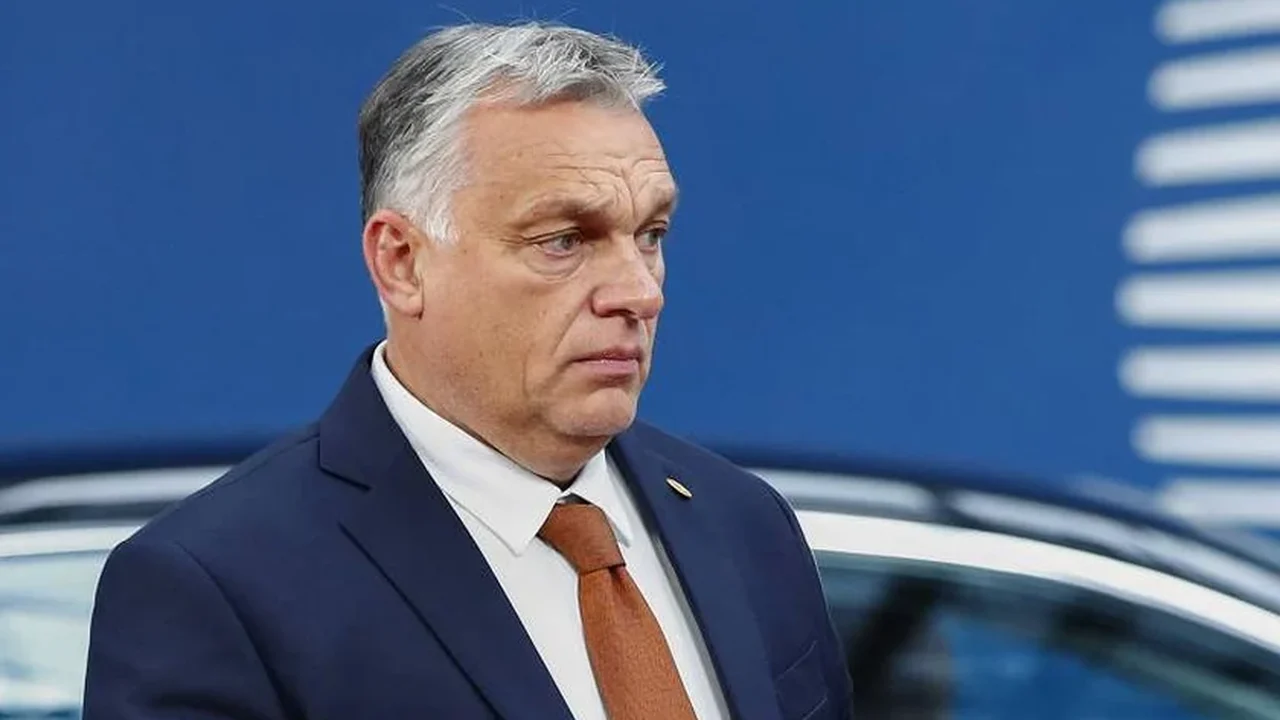 líder da extrema direita holandesa quer se juntar a grupo parlamentar de Orbán