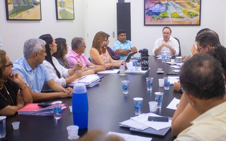 Prefeito Luciano prepara cronograma para entrega de mais obras em Arapiraca