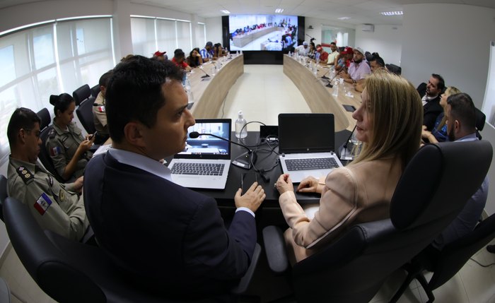 Reunião no Ministério Público