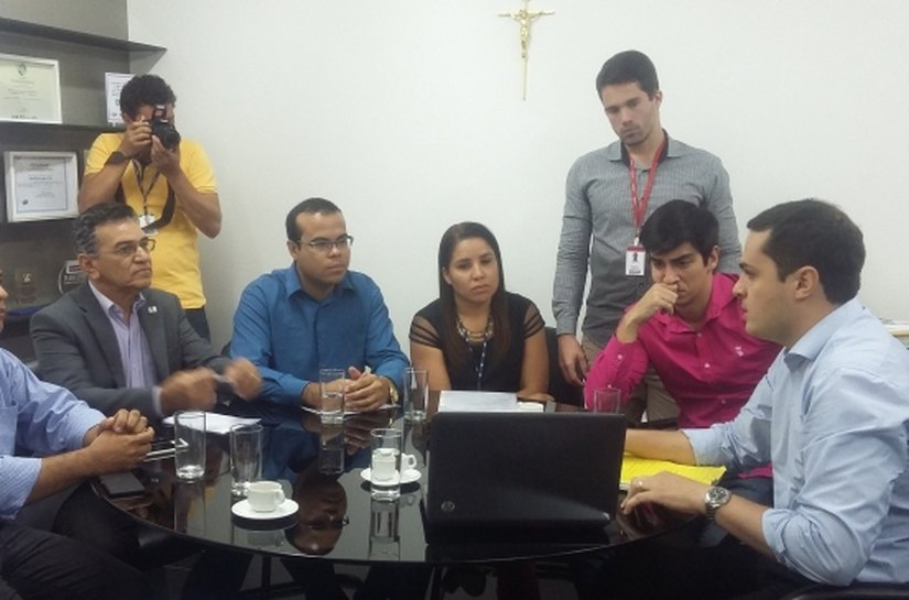 Juceal discute com secretarias melhorias na integração à Redesim
