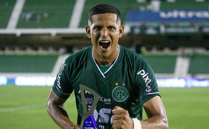 Com lesão muscular, Lucão do Break vira desfalque no Guarani para duelo com Sport