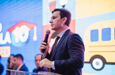 Prefeito Marcelo Beltrão divulga data de pagamento do rateio do Prêmio Escola 10