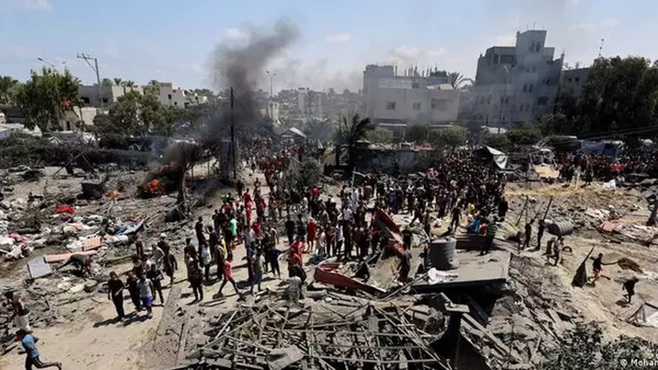 Ataque israelense a campo de refugiados no sul de Gaza deixa pelo menos 70 mortos, diz Ministério da Saúde do enclave