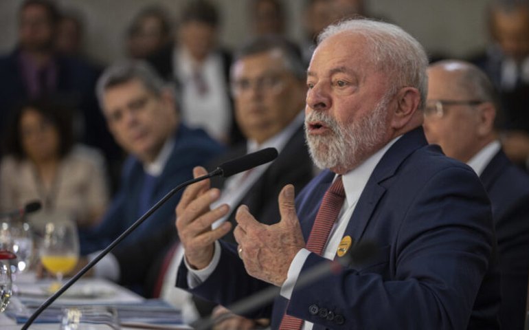 Lula afirma que não pediu que Europa e EUA mudassem postura sobre guerra na Ucrânia