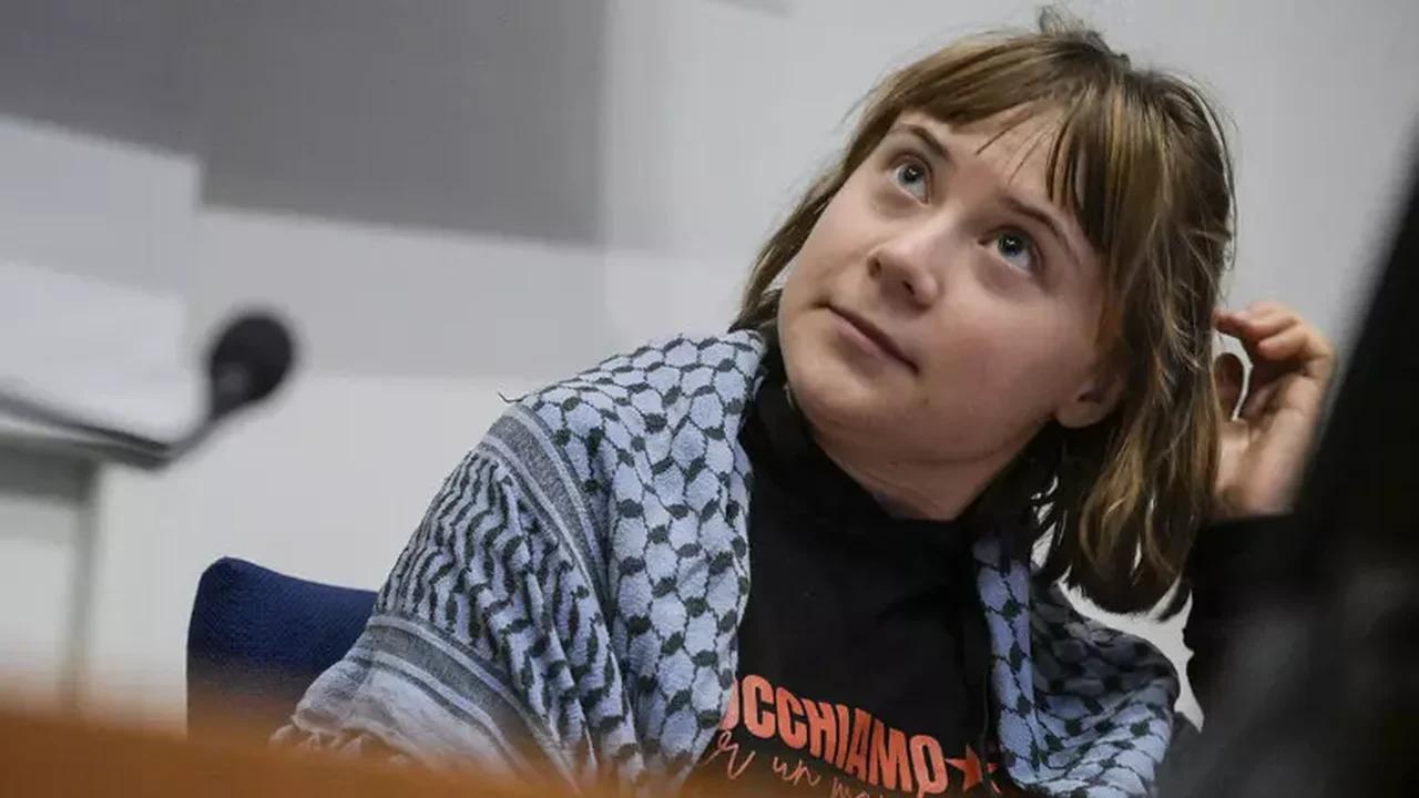Greta Thunberg denuncia violência sexual de israelenses contra ativistas de Flotilha