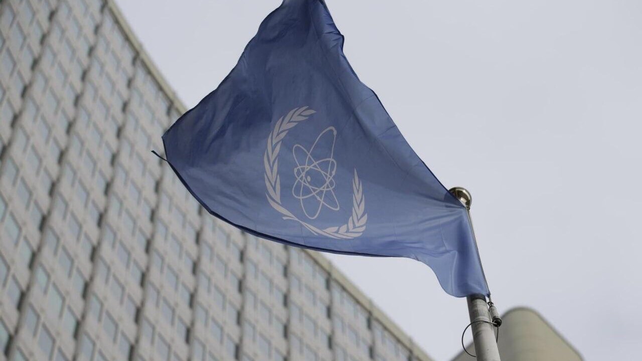 'Contaminação radioativa' é reportada em usina nuclear iraniana