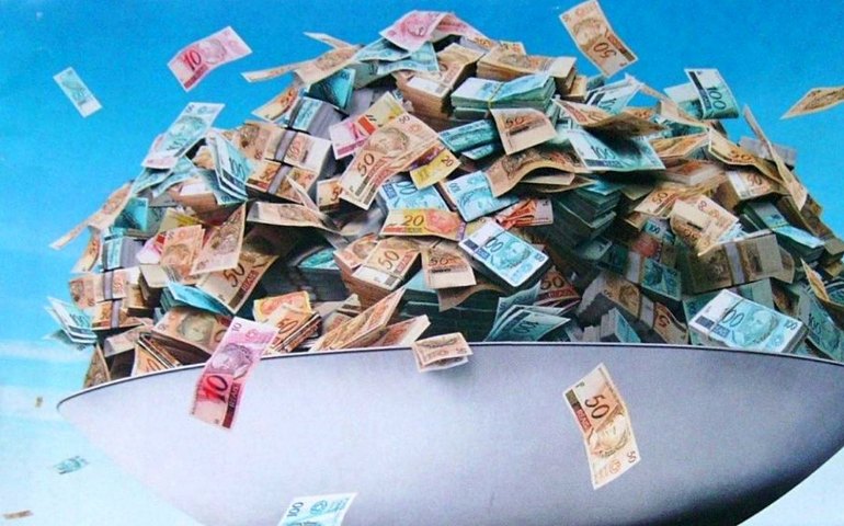 Fundo Partidário bancou itens de luxo, avião e reforma em imóvel de dirigente