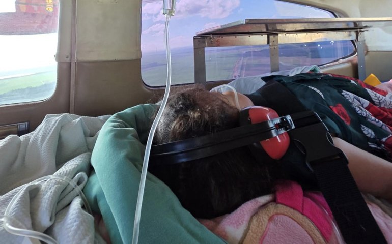 Departamento Estadual de Aviação garante transferência segura de criança com quadro neurológico grave no Sertão