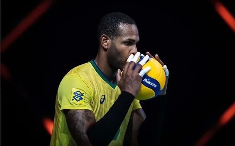 Leal volta à seleção para tentar repetir protagonismo da conquista da Liga das Nações de 2021