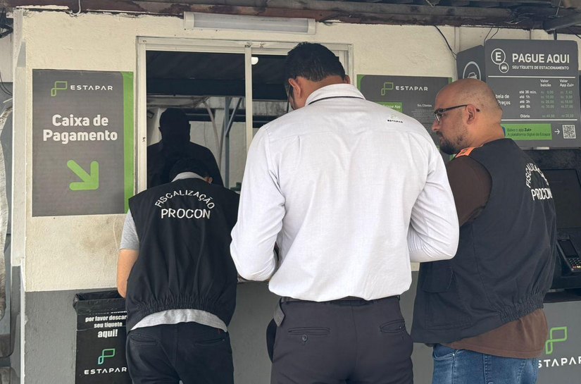 Procon Maceió fiscaliza estacionamentos de hospitais particulares da capital