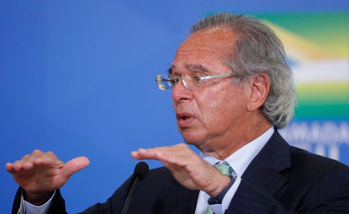Ministro Paulo Guedes negou que teria desistido de imposto sobre transações