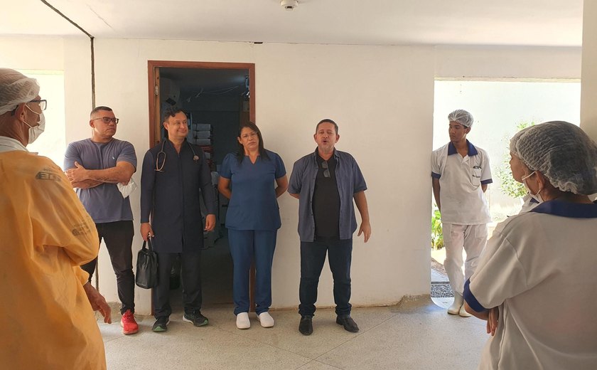 Abril Verde: Hospital de Emergência do Agreste intensifica diálogos com servidores sobre segurança