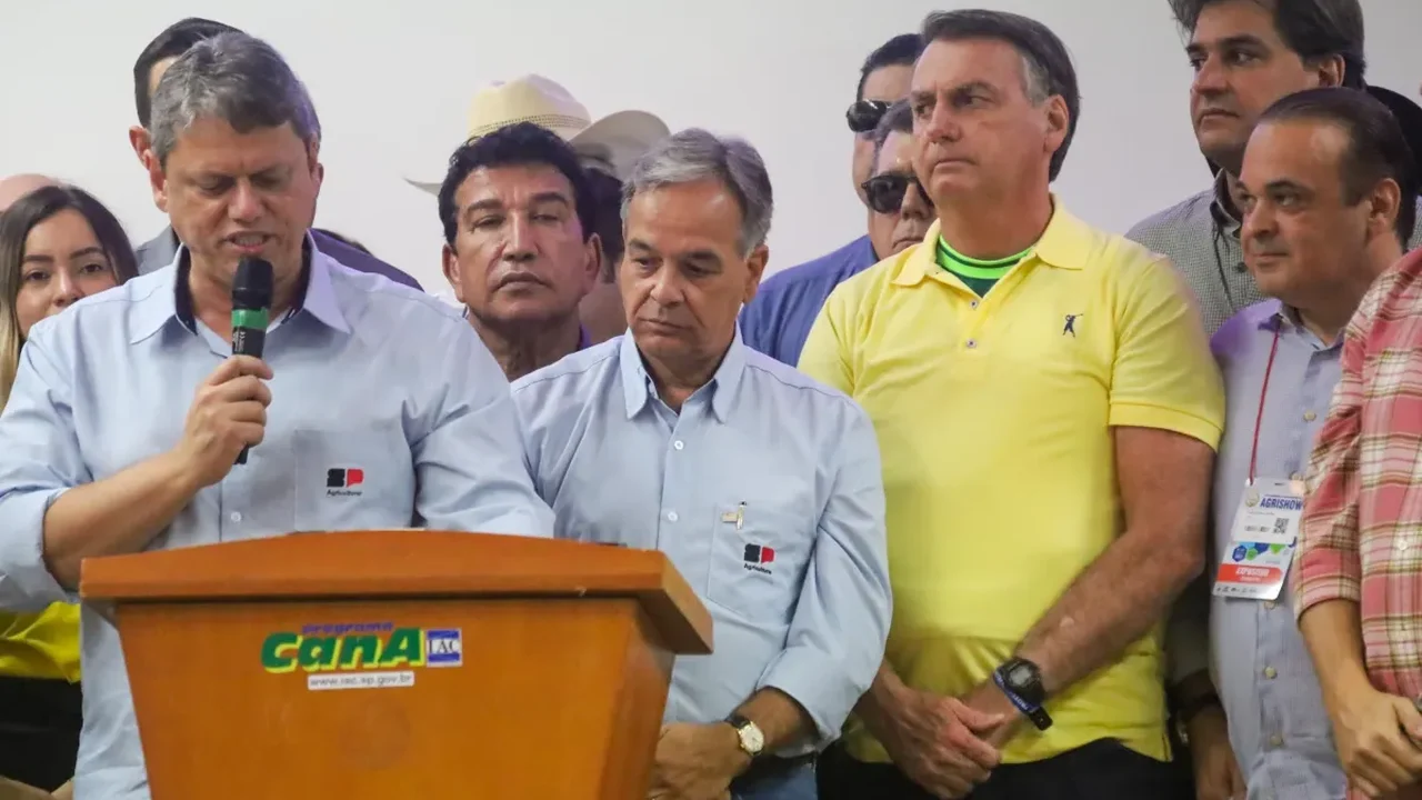 Na Agrishow, Tarcísio diz que não vai tolerar invasão de propriedades privadas em SP