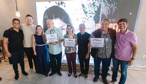 Júnior Menezes ao lado de comunicadores de União dos Palmares