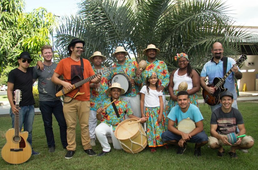 Com entrada franca, projeto musical repagina o coco de roda neste domingo