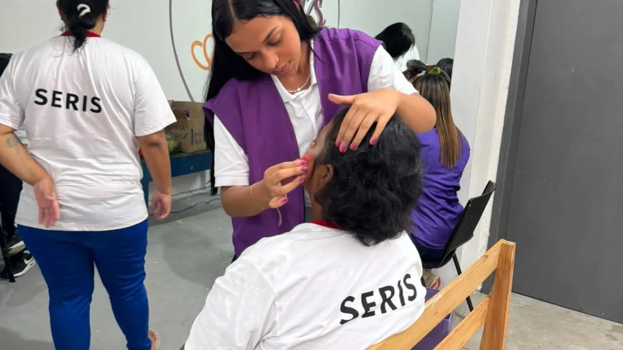 Secretaria da Mulher promove ações de acolhimento para reeducandas e agentes penais do sistema prisional