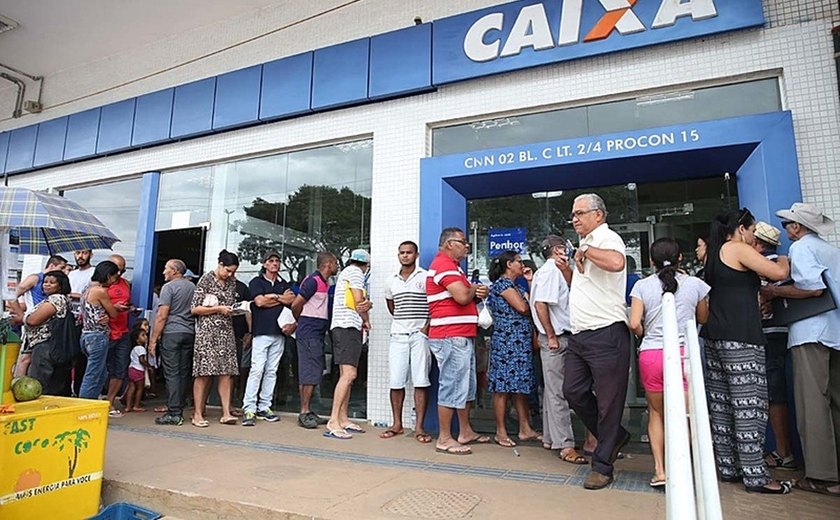 Pagamento do Programa Auxílio Brasil continua nesta sexta (22)