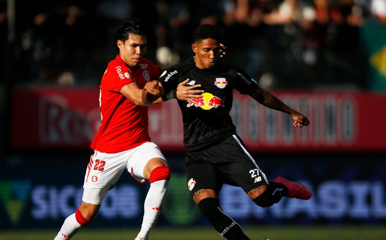 Red Bull Bragantino e Internacional empatam sem gols e se afastam do G-4 do Brasileirão