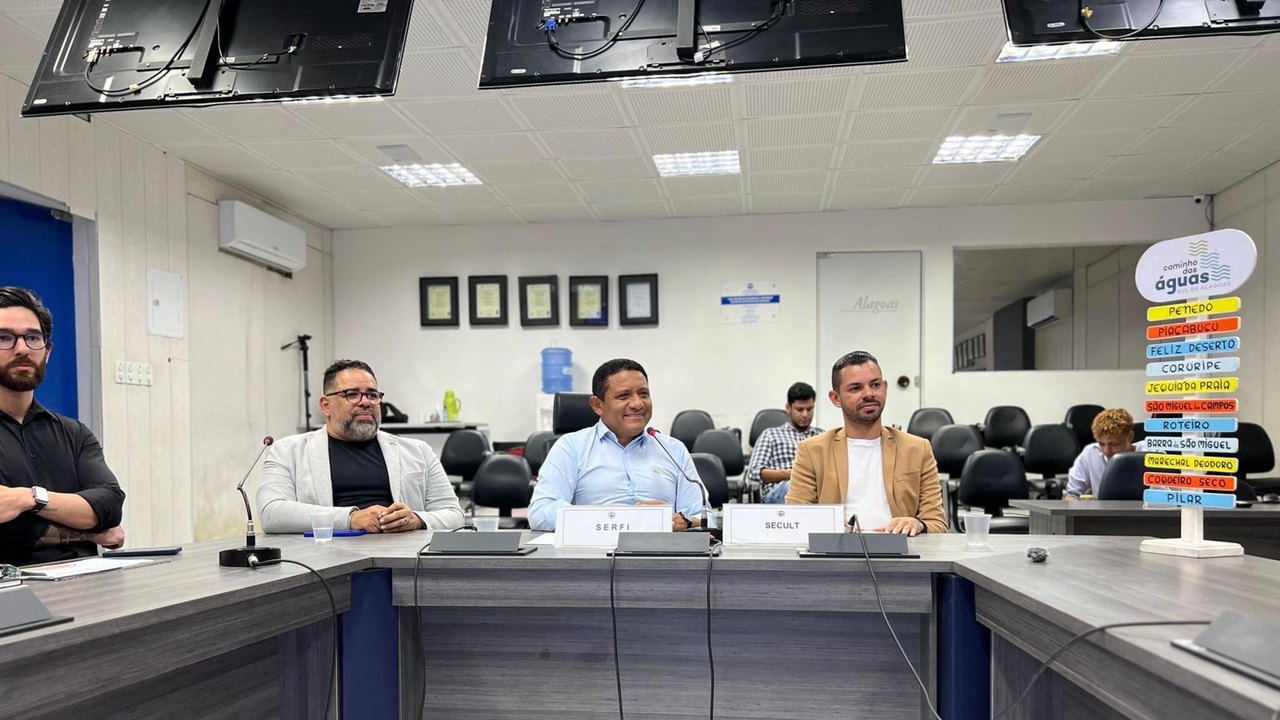 Serfi reúne entidades organizadoras do Circuito Portugal em Cena que acontecerá no litoral Sul