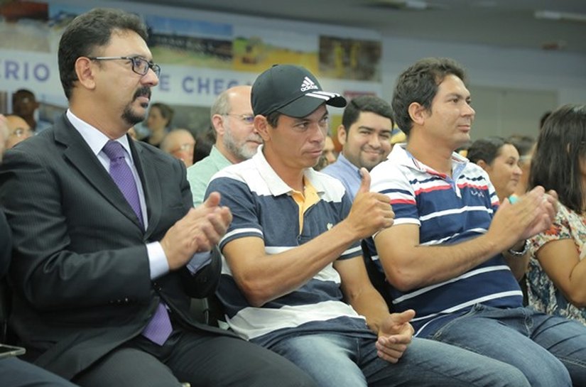 Pequenos produtores são beneficiados pelas linhas de crédito da Desenvolve