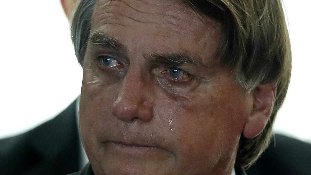 Bolsonaro terá atendimento médico integral na prisão por determinação de Moraes