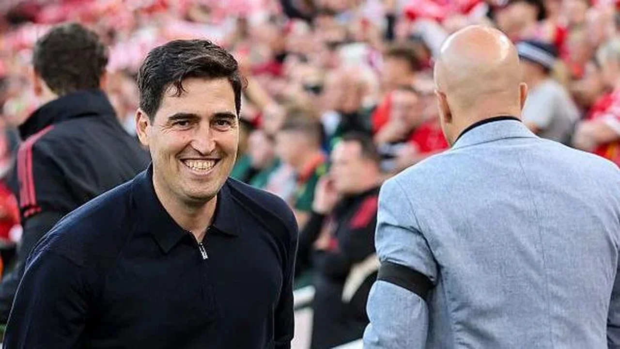 Liverpool fecha com Iraola após saída de técnico campeão inglês, diz jornal