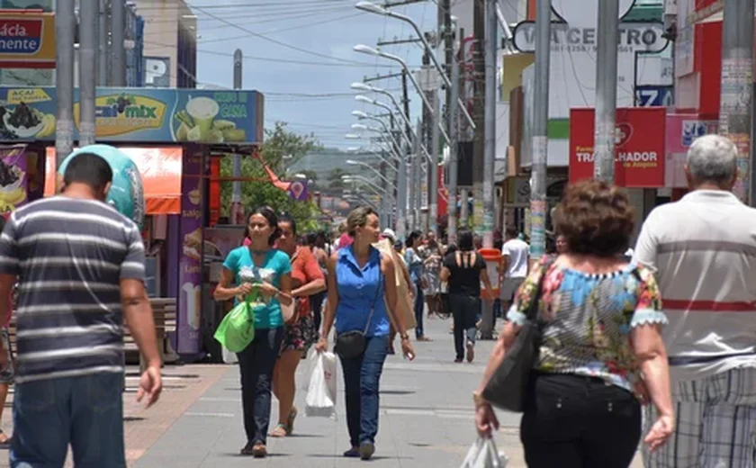 Comércio de Maceió abre aos domingos em dezembro; confira os horários