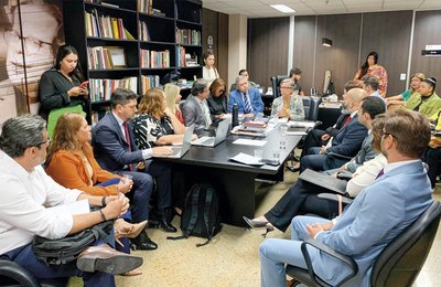 Audiência no TJAL debate políticas e serviços de saúde para crianças com autismo