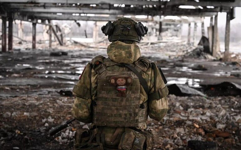 Rumo à mobilização forçada? Zelensky quer ampliar recrutamento de jovens ucranianos de 18 a 24 anos