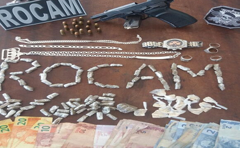 Rocam de Arapiraca apreende arma de fogo e grande quantidade de droga