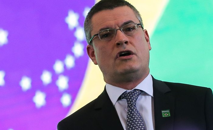 O decreto com a exoneração de Valeixo está publicado no Diário Oficial da U