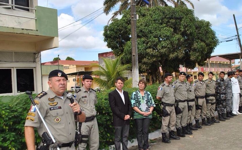 Arapiraca: Prefeita Célia Rocha prestigia homenagens no 3° Batalhão Militar