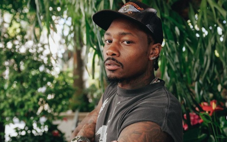 Stefon Diggs, astro da NFL, é acusado de agredir e tentar estrangular funcionária em disputa financeira
