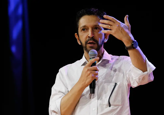 Nunes promete dar atenção às periferias de SP em discurso na cerimônia de início de mandato