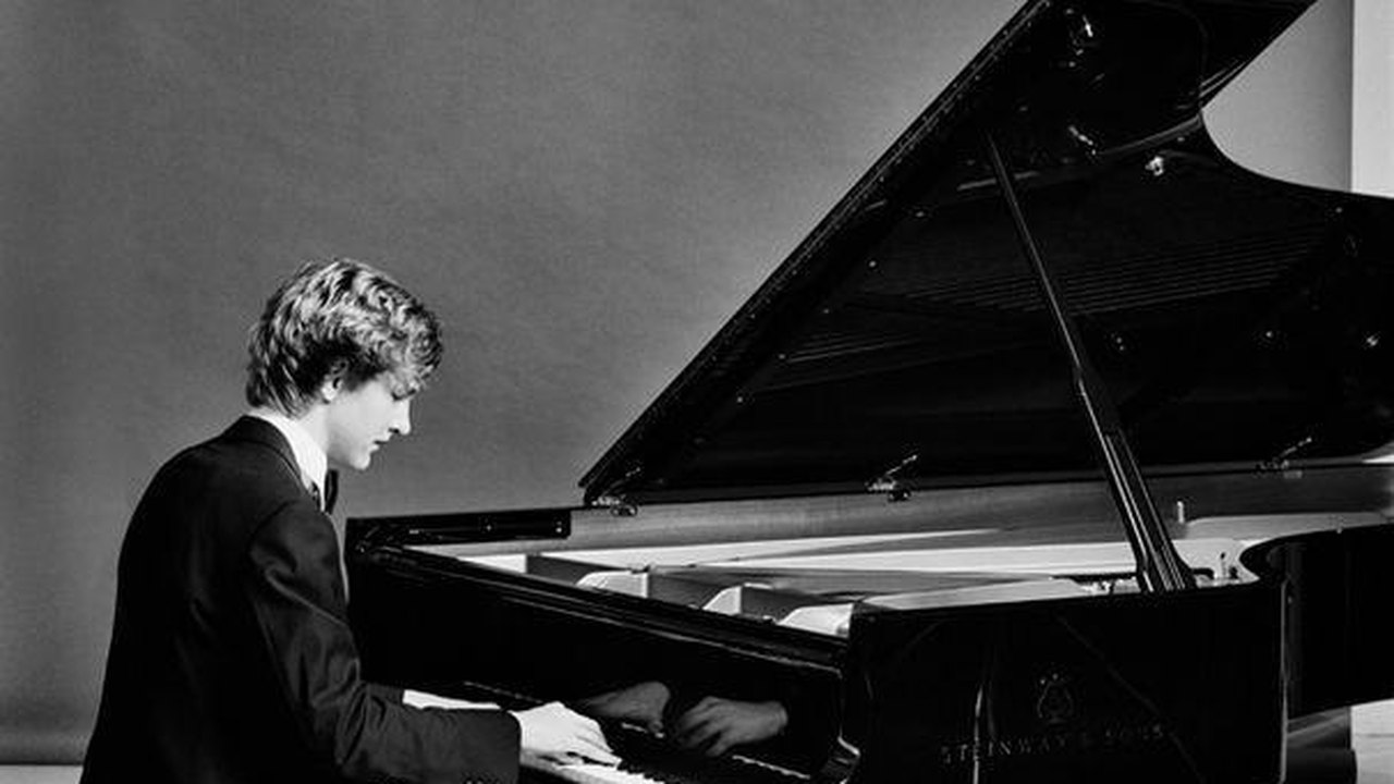 Pianista realiza imersão na obra de Chopin