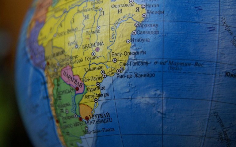 Tarifaço, ameaças e soberania: especialistas analisam o ano de 2025 na América Latina