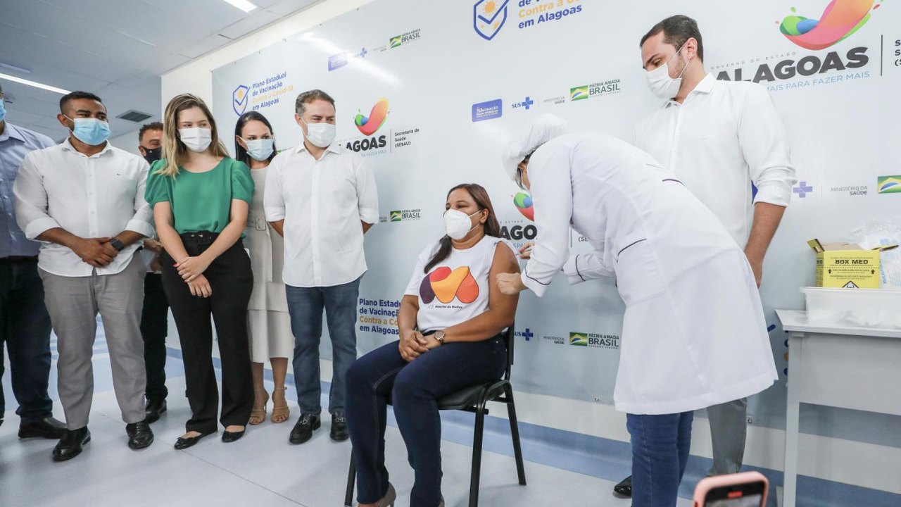 Governador alerta municípios por busca ativa a quem não se vacinou: “Não podemos deixar ninguém para trás”