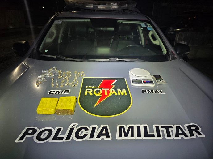 Rotam prende foragido da Justiça com drogas após abordagem na zona rural de Coruripe