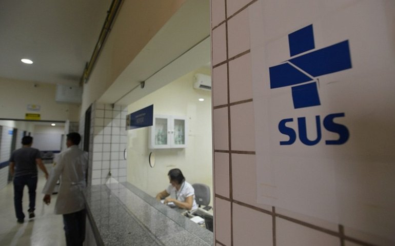 CCT vota projeto para agilizar oferta de novos remédios e tratamentos no SUS