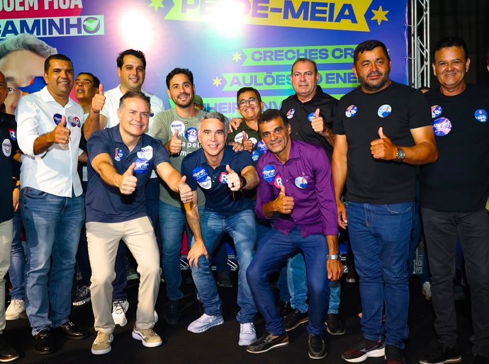Prefeito André Castro, Arthur Freitas e grupo político prestigiam grande encontro de Rafael Brito e reforçam parceria por Santana do Mundaú