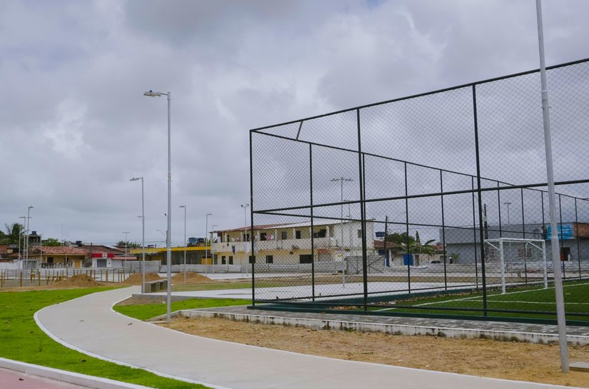 Obra da segunda etapa do Parque Esportivo do Biu inicia instalação de equipamentos