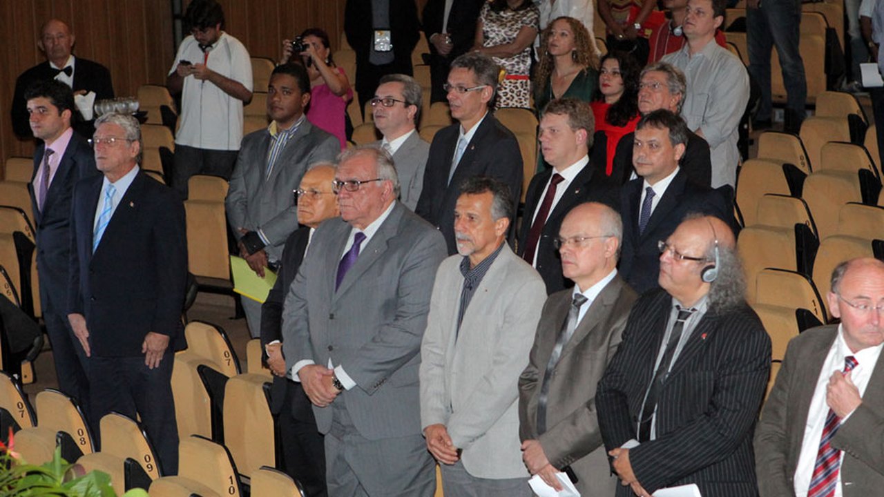 Presidente prestigia 36º Congresso Nacional de Jornalistas